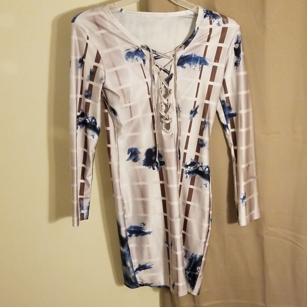 Women's lace up dress - Picture 1 of 3